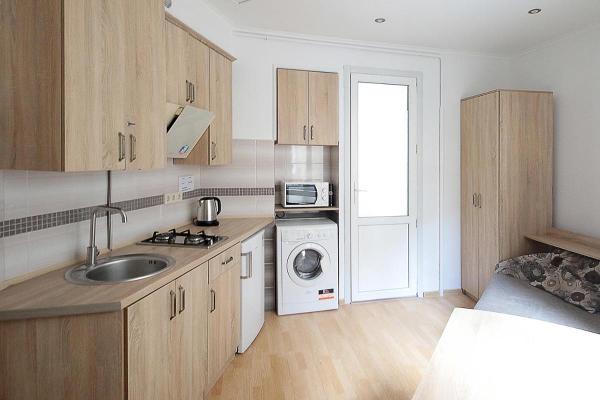 Buk Apartments On Doroshenka 29 리비프 외부 사진