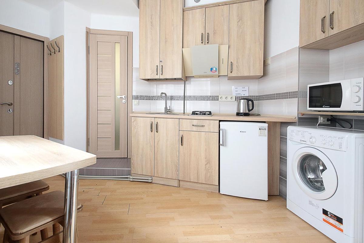 Buk Apartments On Doroshenka 29 리비프 외부 사진