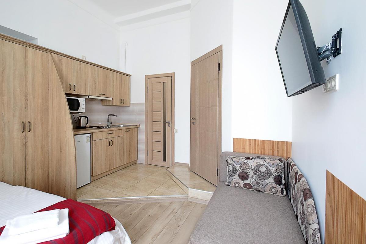 Buk Apartments On Doroshenka 29 리비프 외부 사진