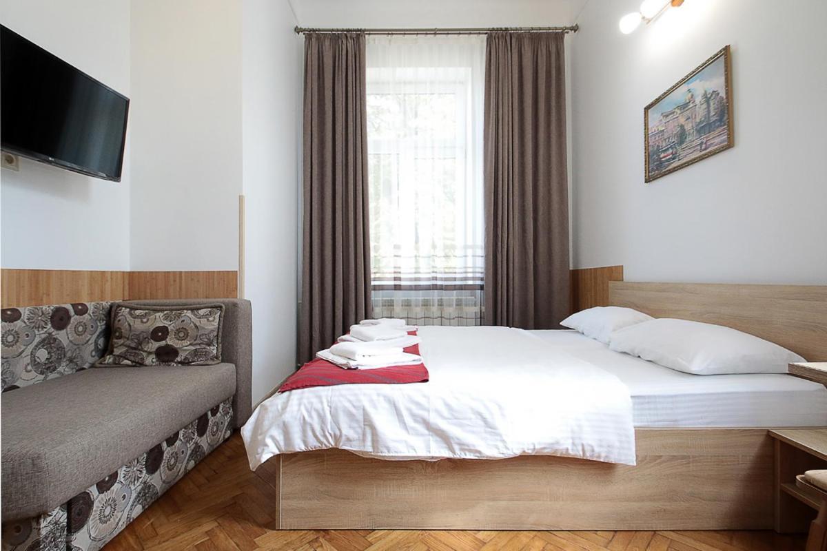 Buk Apartments On Doroshenka 29 리비프 외부 사진