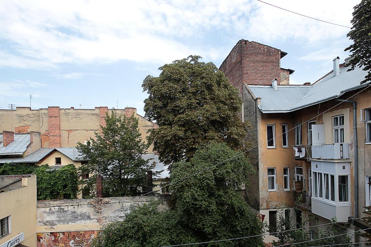 Buk Apartments On Doroshenka 29 리비프 외부 사진